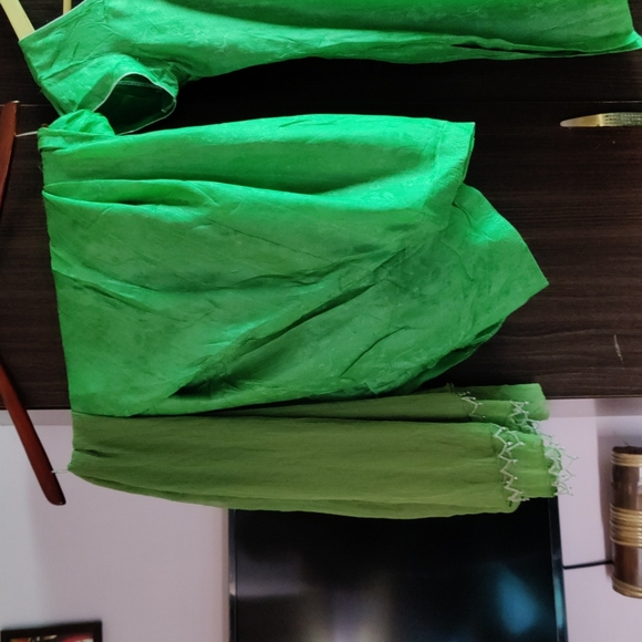 Pure Silk Patiala Suit - Picture 3 of 6